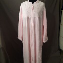 Zippered Robe