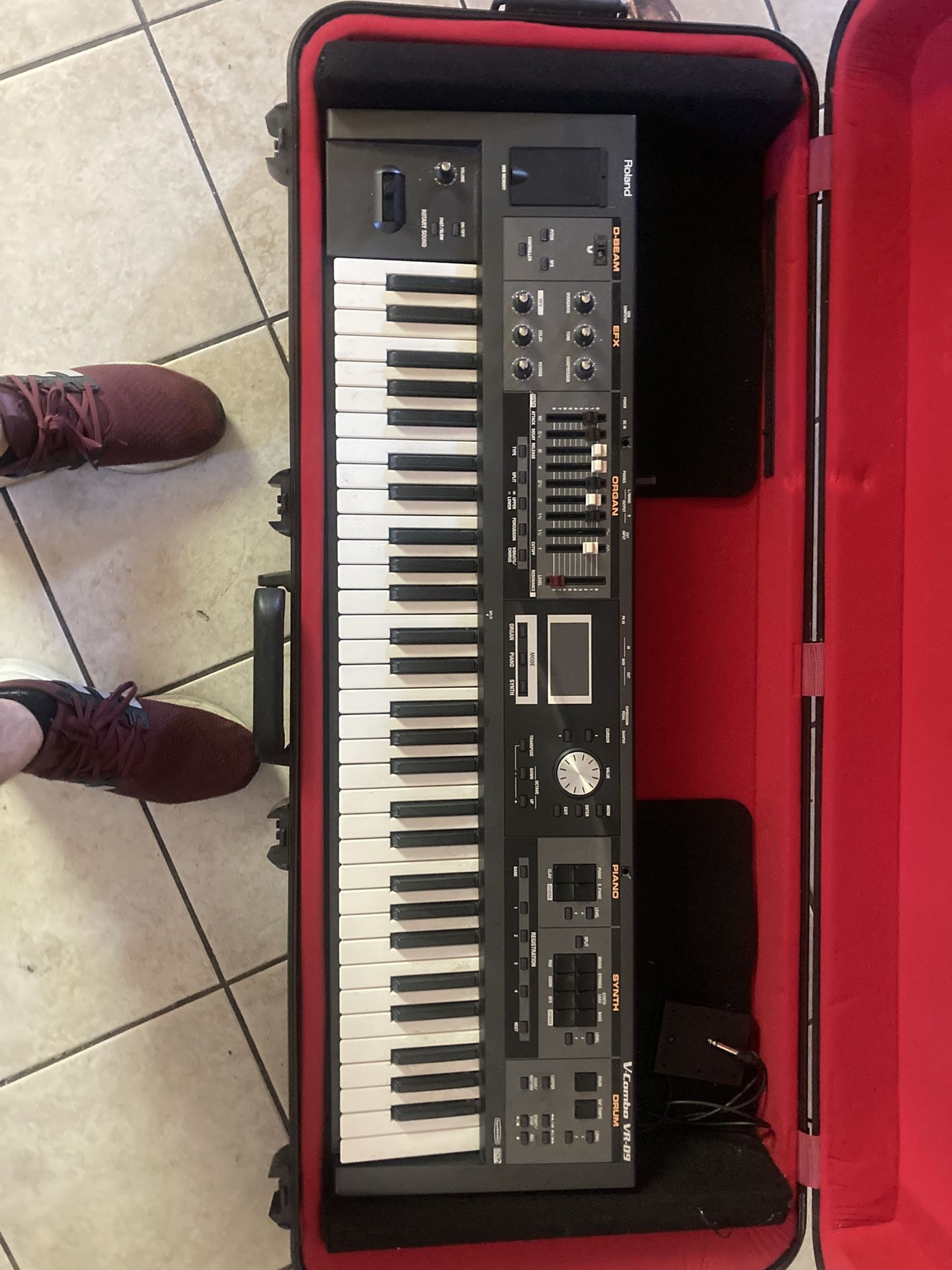 Roland V-Combo VR-09