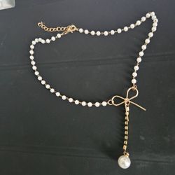 faux pearls necklace