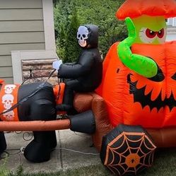 HUGE Halloween Inflatable Grim Reaper Pumpkin Scary Lit Outdoor House Decoration