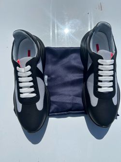 Prada cups Matt black size 10 men