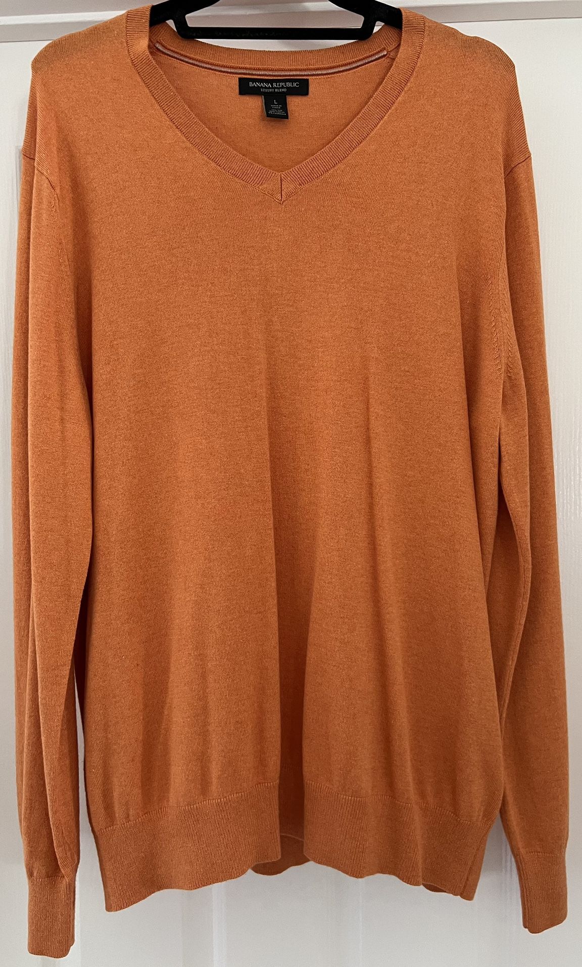 Men’s Large Banana Republic V-Neck Sweater
