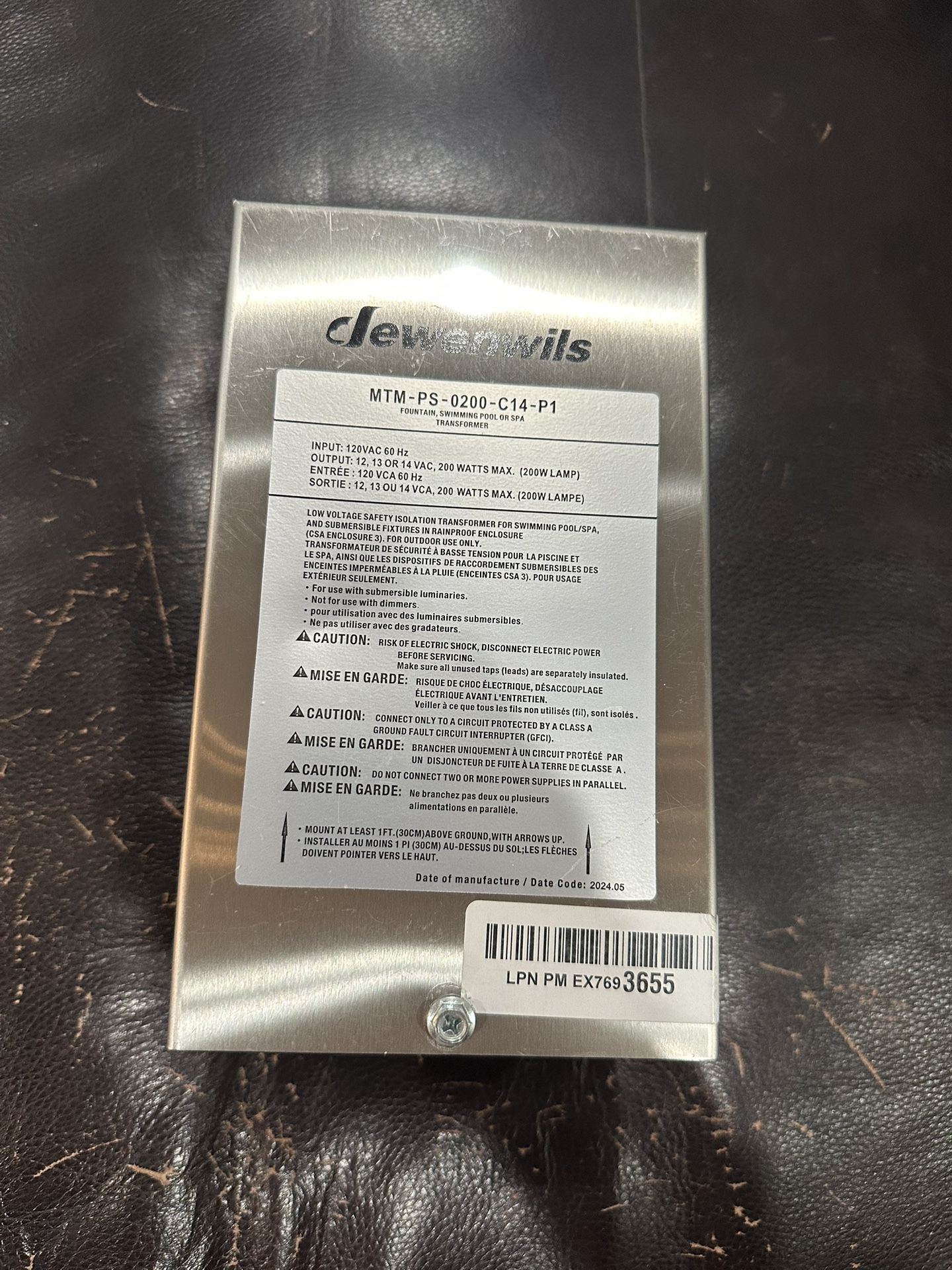 Outdoor  AC Transformer 120v  - 12v , 13v , 14 V 
