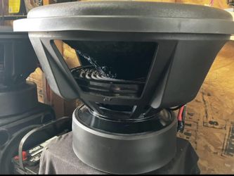 18 inch Subwoofer Like New D1 HDX4