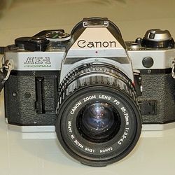 Vintage Canon Adjustable 35mm To 70mm Camera