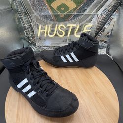Adidas HVC 2 Wrestling Shoes Black/White youth Sz 5