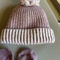 Beanie And Gloves 