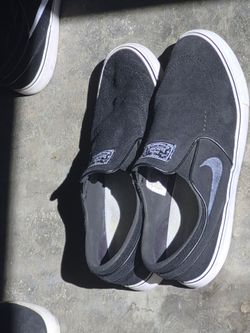NIKE Shoes size 10.5