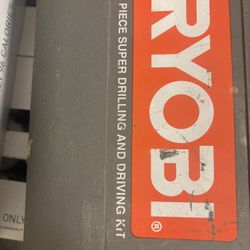 Ryobi 200pc Set ( Some Bits Are Rusty)