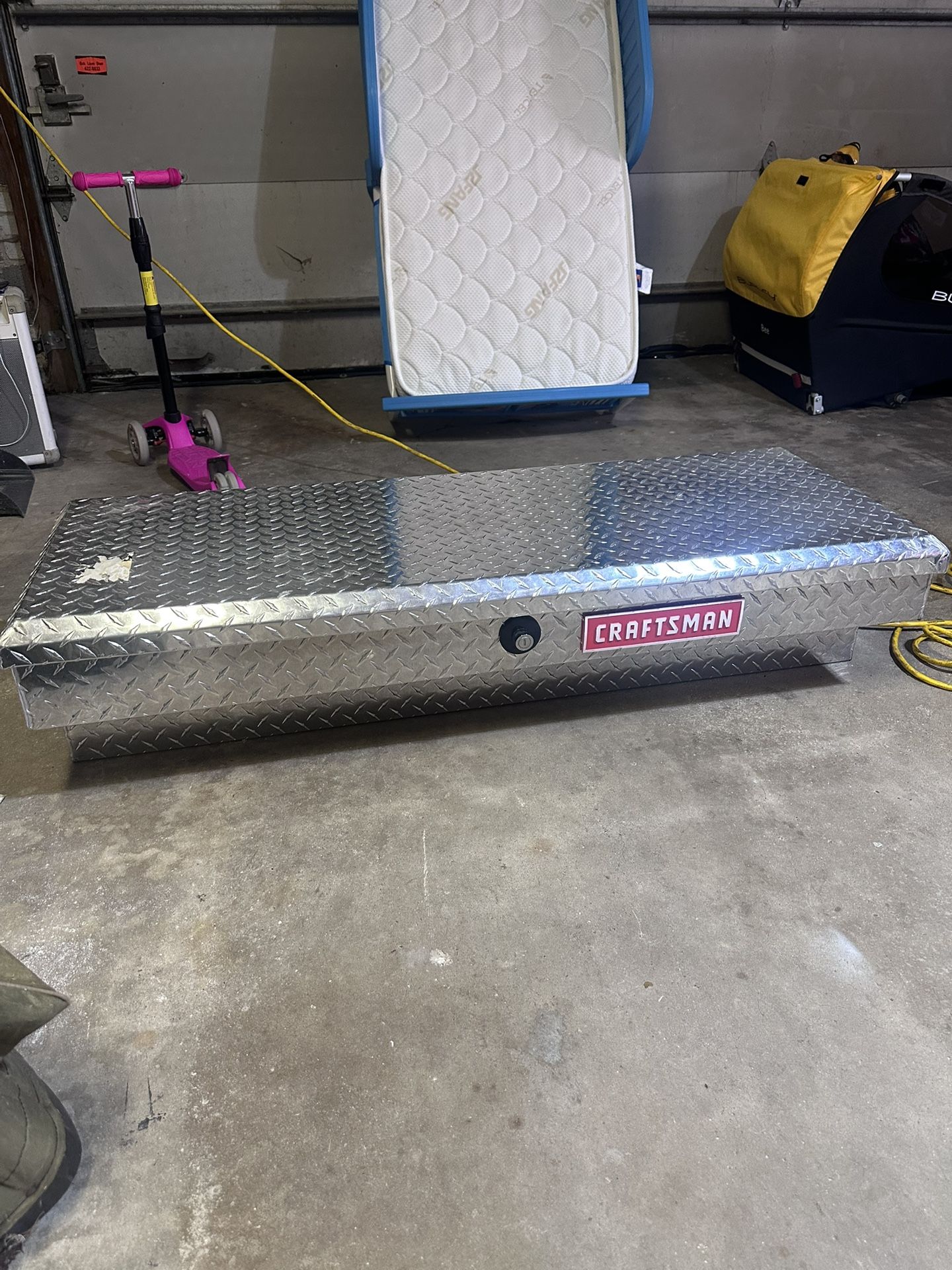 CRAFTSMAN 48-in Silver Aluminum Side mount Truck Tool Box