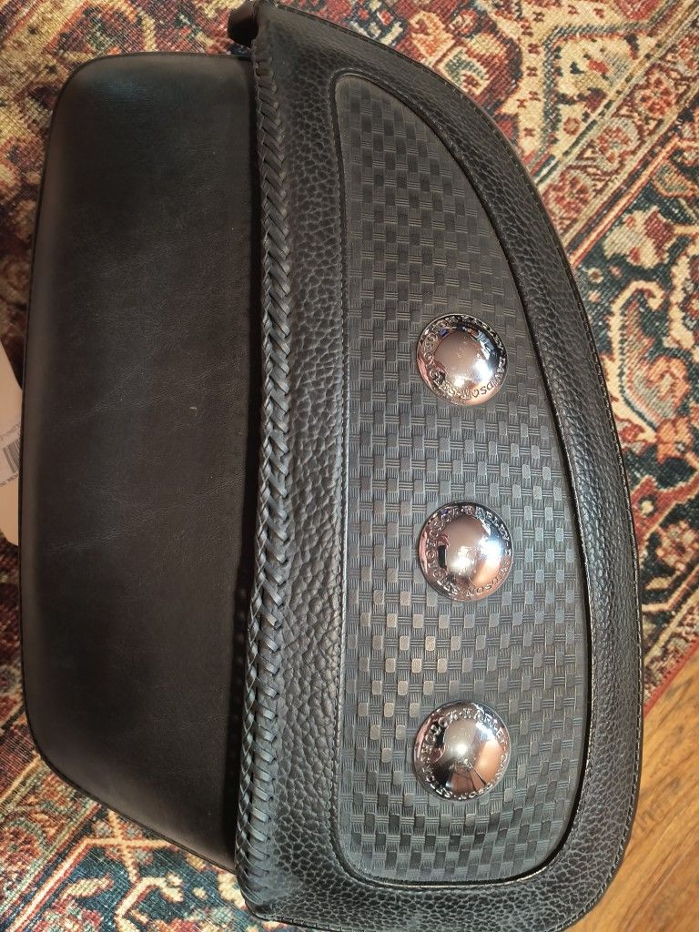 53015-05B Softail Deluxe Locking Rigid Saddlebag Right Side