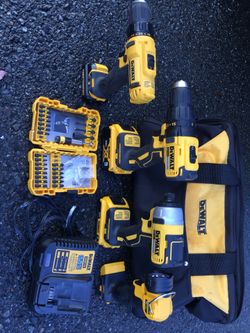Dewalt drill set brushless 20V and 12v