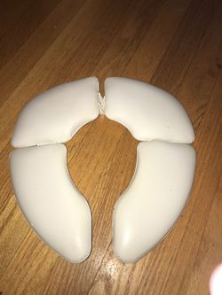 Foldable toilet seat for kids