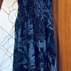 Hawaii dress One size $45.00  bought in Hawaii 2023