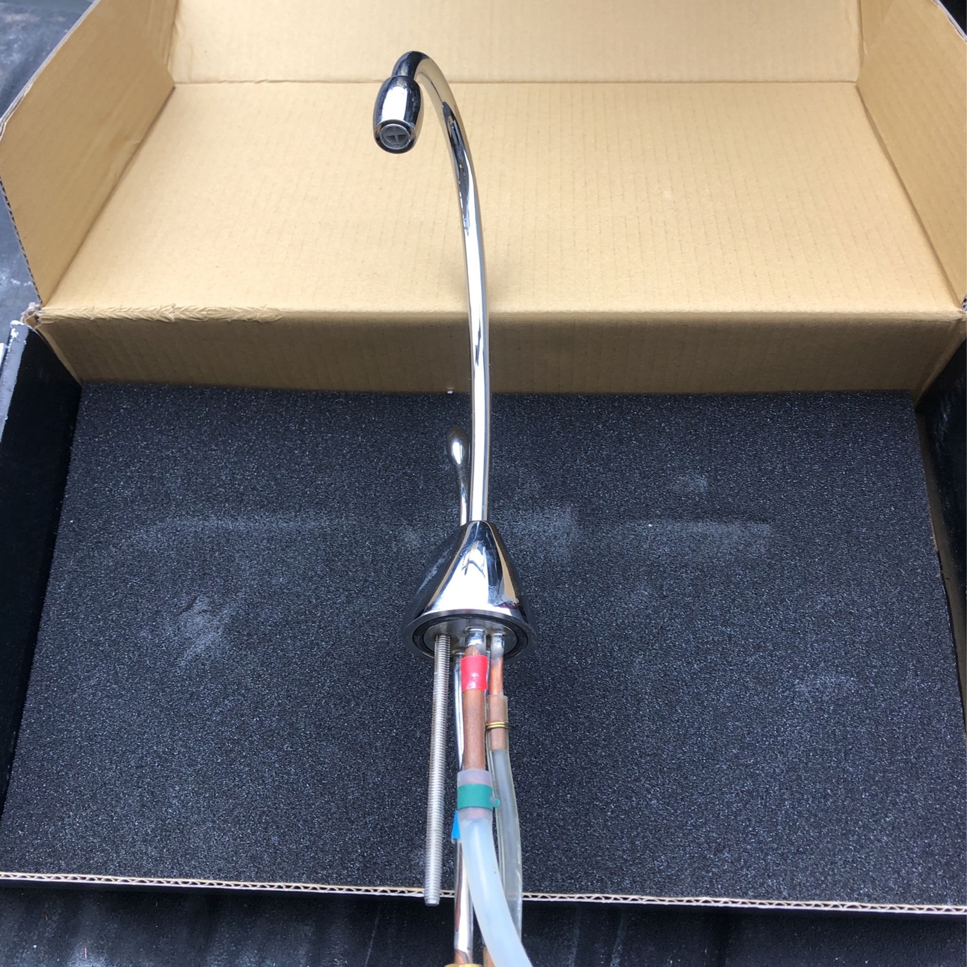 Insinkerator insta hot faucet