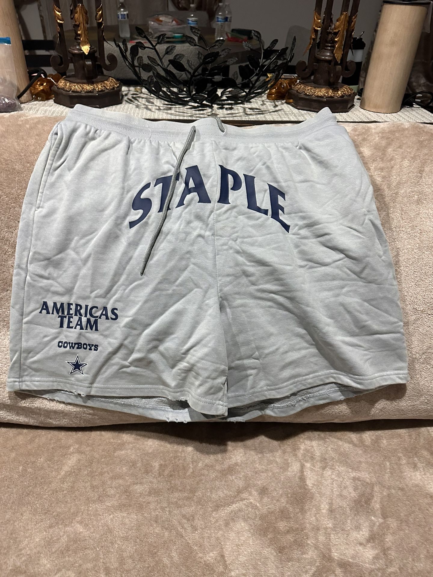 Men's NFL x Staple Gray Dallas Cowboys Vintage Wash Fleece Shorts 3XL NWT