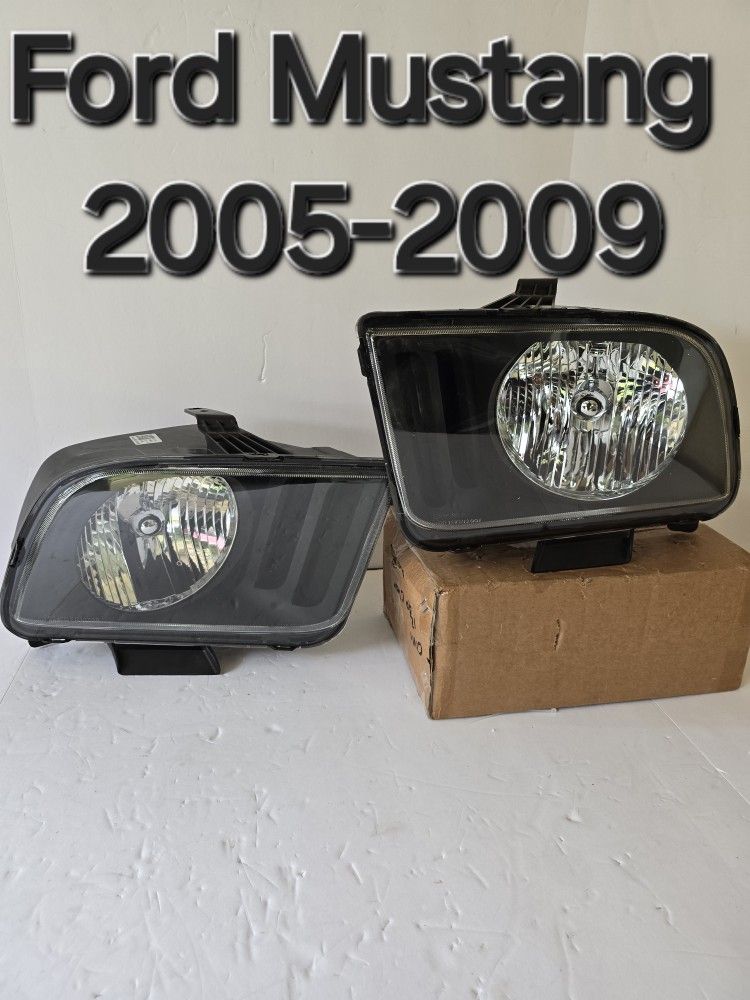 Ford Mustang 2005-2009 Headlights