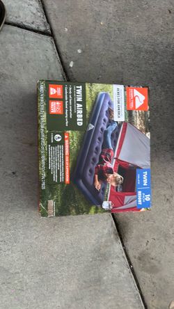 Twin air bed