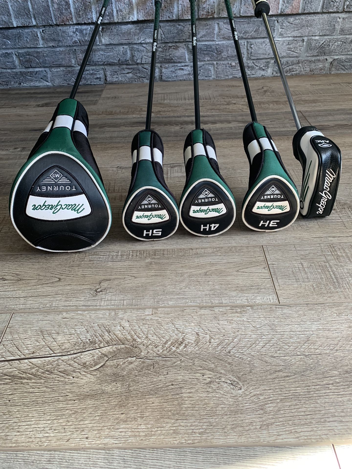 MacGregor 2014 Tourney MT Golf Clubs Men’s Driver 9.5 , 3 4 5 Hybrids , Putter Response 2501 Model , With All Head Covers Excellent Condition