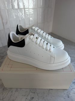 Alexander McQueen Sneakers White Black