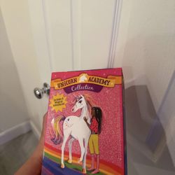Unicorn Academy Book Set.