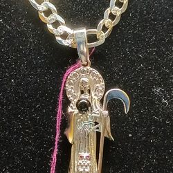 925 Silver Diamond Cut Figaro With Santa Muerte Pendant