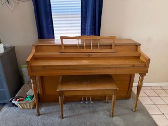 Free piano