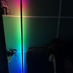 Colorful cornor floor lamp