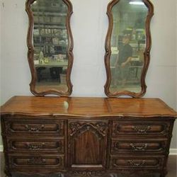 Solid Wood Double Dresser 2 mirrors

