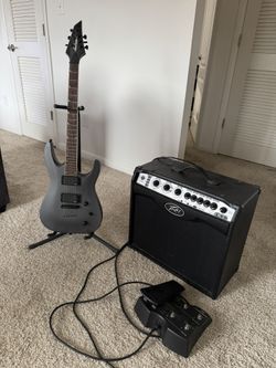 Jackson Soloist, Peavey Vypyr 30 Watt With Sanpera Looper Pedal