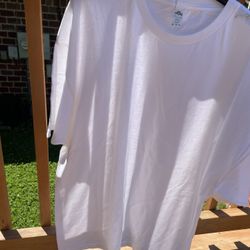 All white Tee -new 2-Xl