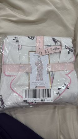 Victoria Secret Pajamas Set