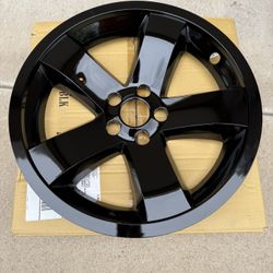 2008-2014 Dodge Challenger Wheel Covers