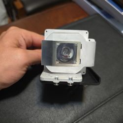 OSRAM P-VIP 150-180/1.0 E20.5n  Projector Lamp