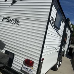 RV 