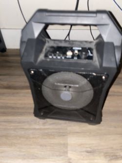 Speaker Bluetooth/auxcord