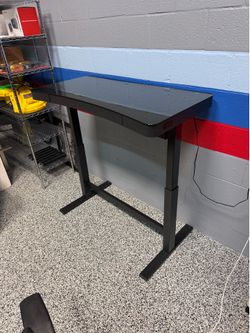 Modern sit/stand Electric work desk
