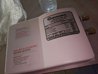 Chronomite instant water heater