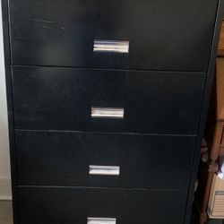 File Cabinet With 4  Drawers with Locker 