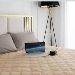 Ameritex Waterproof Dog Bed Cover Pet Blanket with Anti-Slip Back for Furniture Bed Couch Sofa