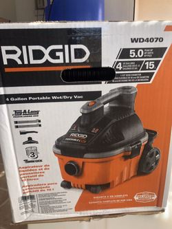 Rigid 4 Gallon Wet/Dry Vacuum