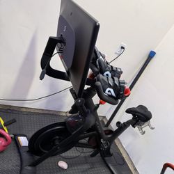 Peloton Bike