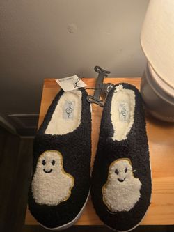Sole Mates Halloween Ghost Women's Slippers Size 7 New