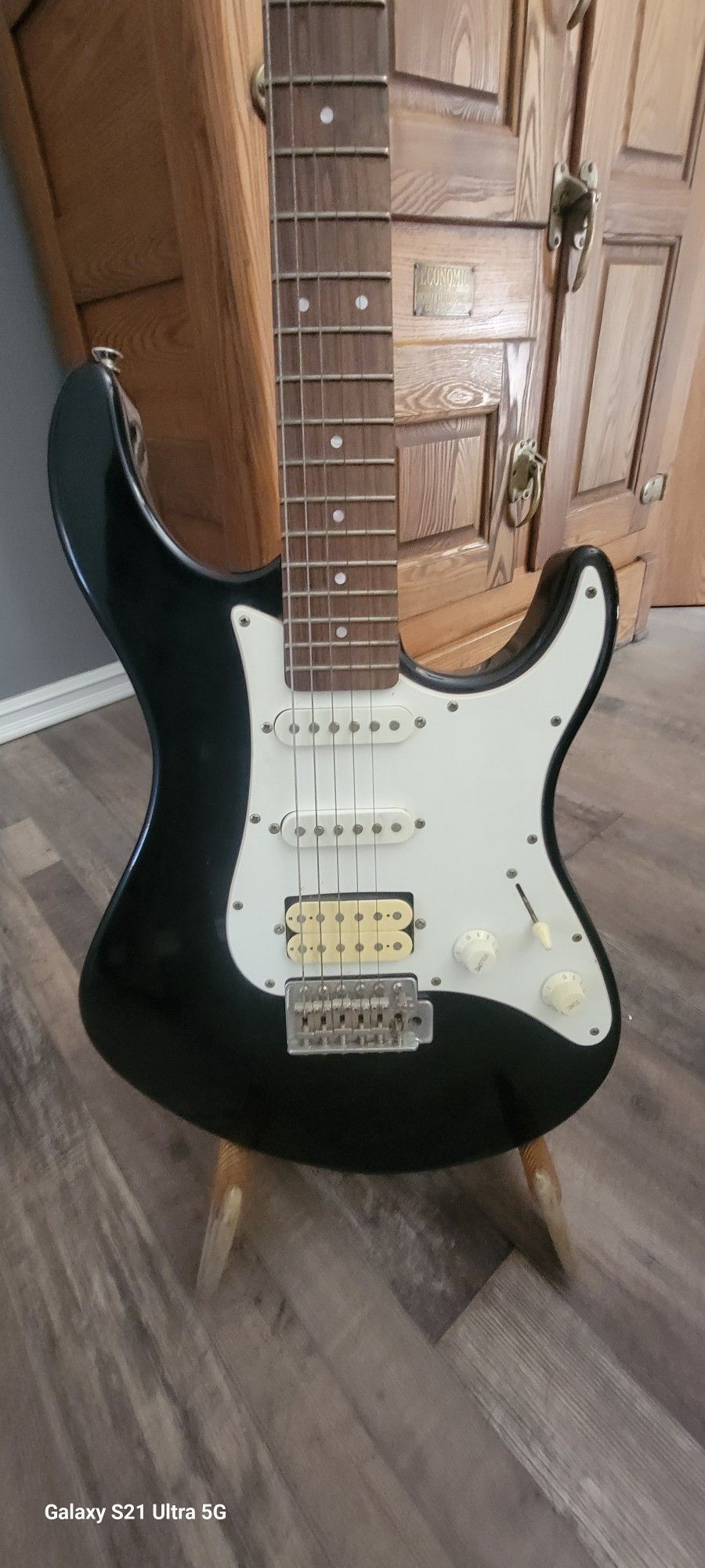 Yamaha Electric Guitar