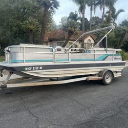 1986 Hurricane 19fb