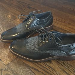 Dress Shoes By Justin Reess 