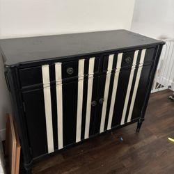 wine cabinet