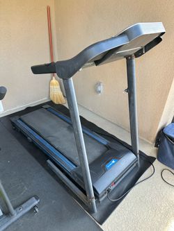 XTERRA Fitness TR150 Treadmill