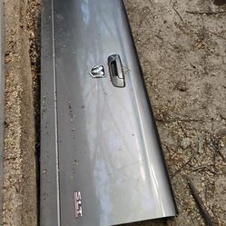 Dodge tailgate SLT