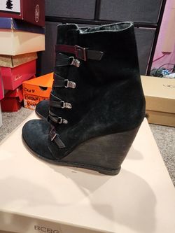 Women's Black Wedges Size 8½